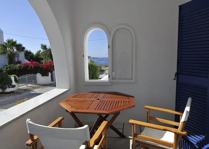 Janos And Apartamento Naousa